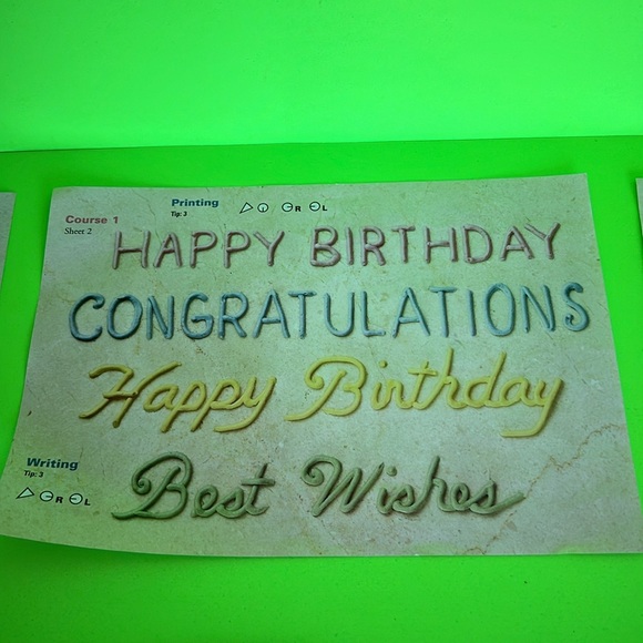 Wilton Cake Decorating Set Practice - Picture 4 of 10